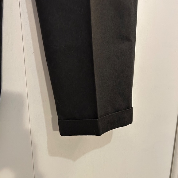 Men's Dress Pants - Exact a Dockers Brand Black, Cuffed, Pleated Size 40x30 - Picture 10 of 10